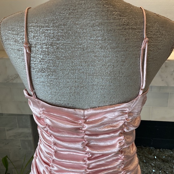 Urban Outfitters Iris Pink Satin Ruched Mini Dress Size Medium - Picture 6 of 14